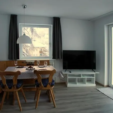 Chesa Clavadels Apartment